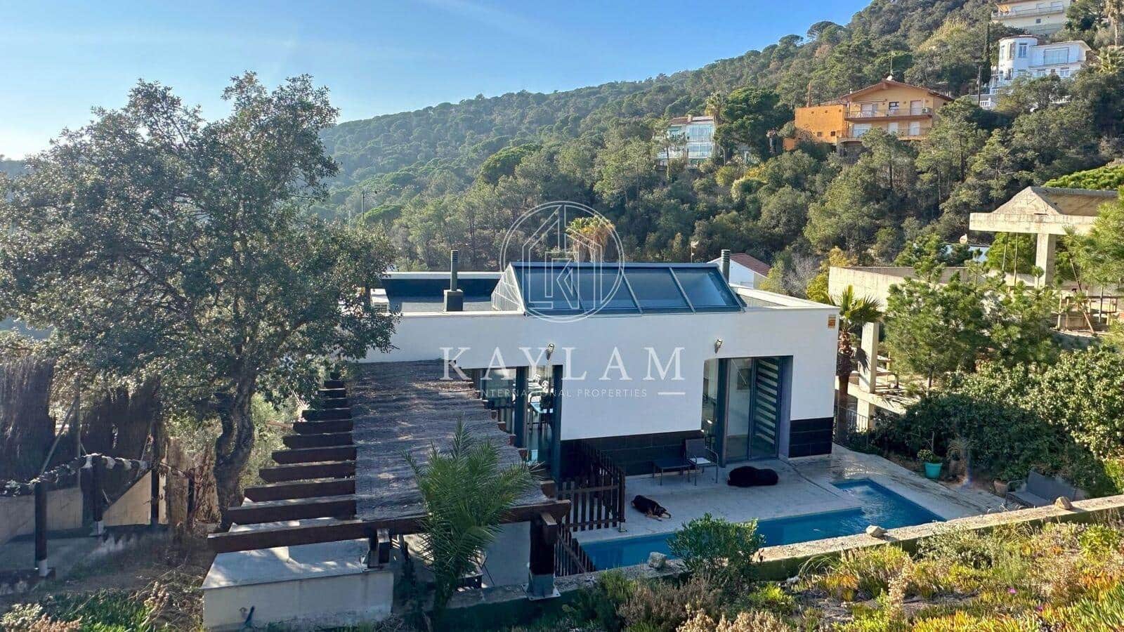 4 sypialnia Willa na sprzedaż w Lloret de Mar - 663 000 € (Ref: 8069389)