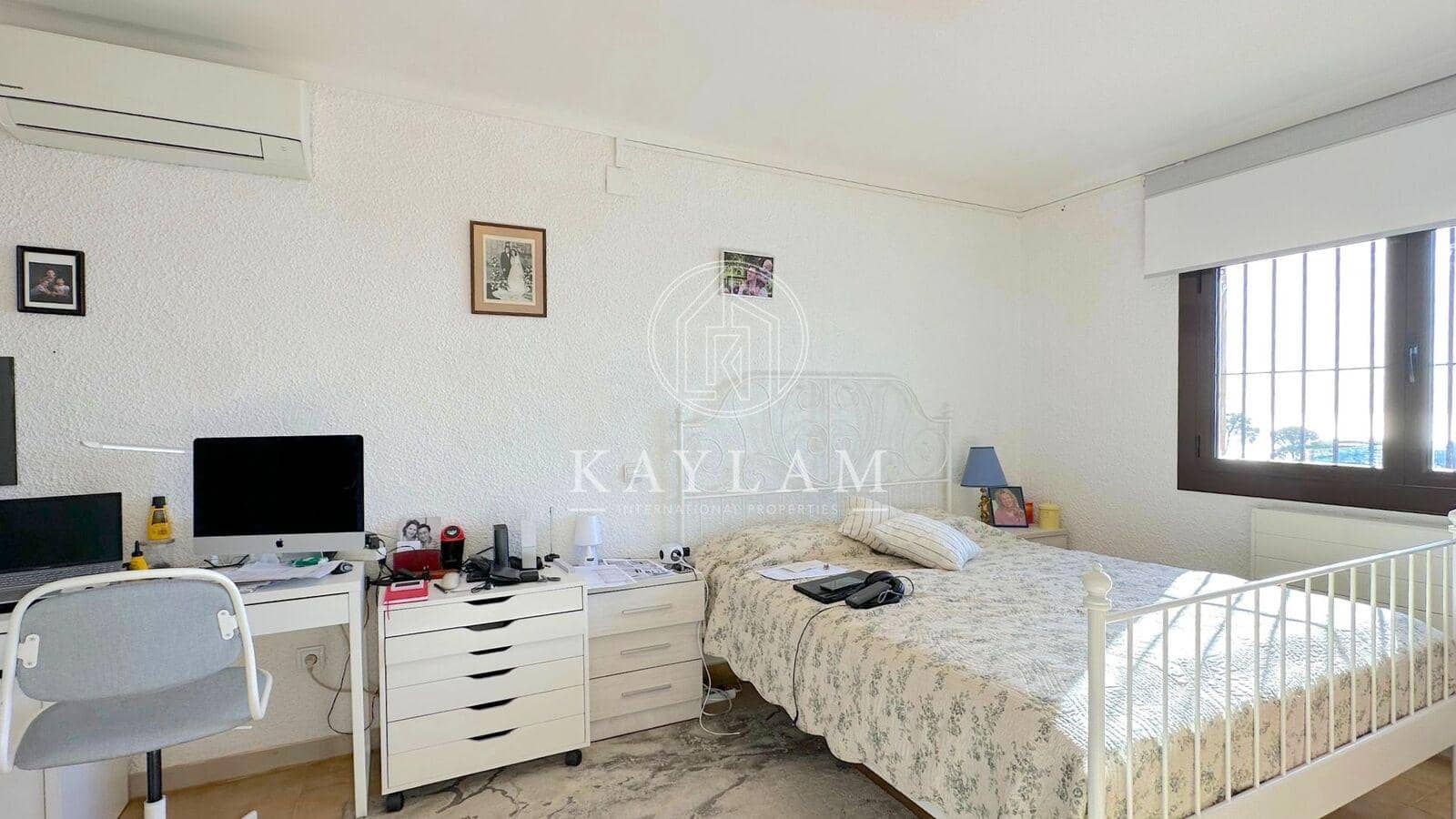 4 soveværelse Villa til salg i Lloret de Mar med garage - € 529.900 (Ref: 8097705)