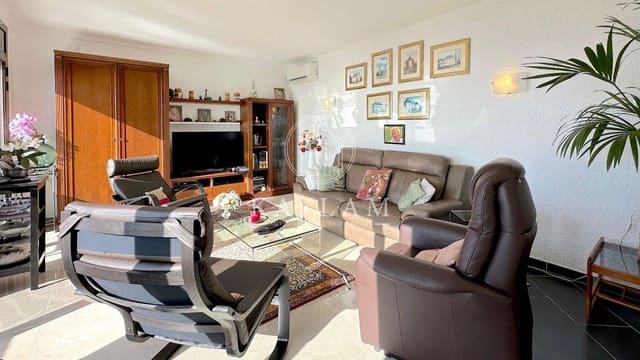 4 soveværelse Villa til salg i Roca Grossa, Lloret de Mar med garage - € 529.900 (Ref: 8097705)