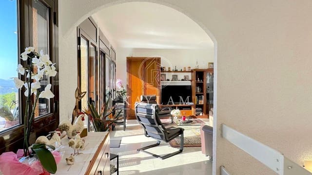 4 soveværelse Villa til salg i Roca Grossa, Lloret de Mar med garage - € 529.900 (Ref: 8097705)