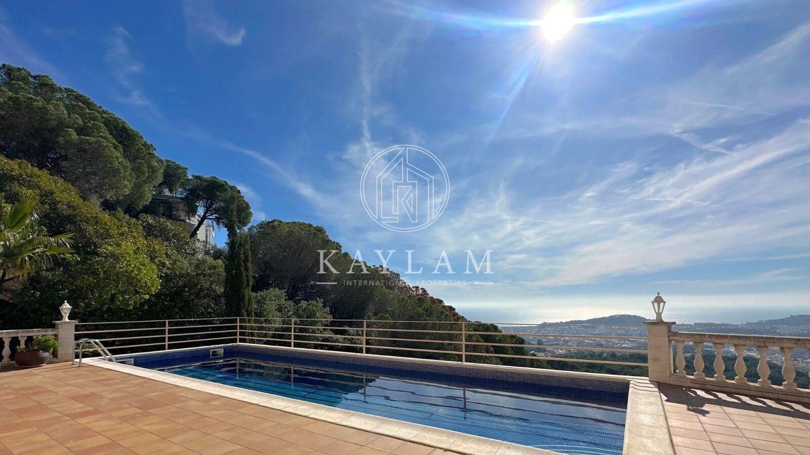 5 soveværelse Villa til salg i Lloret de Mar - € 899.000 (Ref: 8120116)