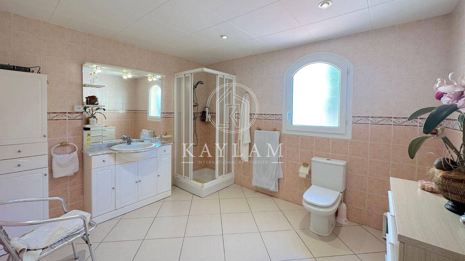 5 soveværelse Villa til salg i Lloret de Mar - € 899.000 (Ref: 8120116)