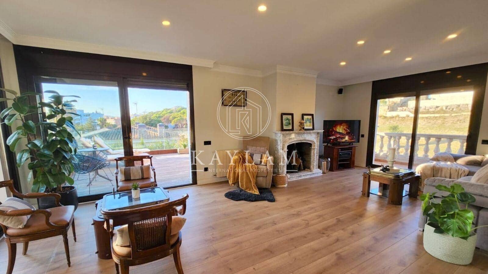 4 soveværelse Villa til salg i Lloret de Mar - € 1.950.000 (Ref: 8130066)