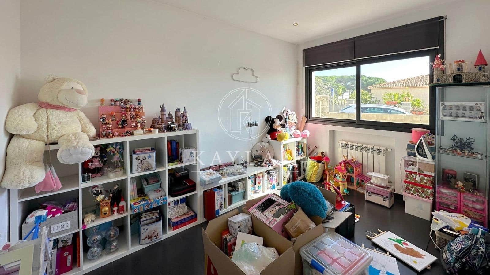 3 makuuhuone Huvila myytävänä paikassa Lloret de Mar - 399 000 € (Ref: 8146360)