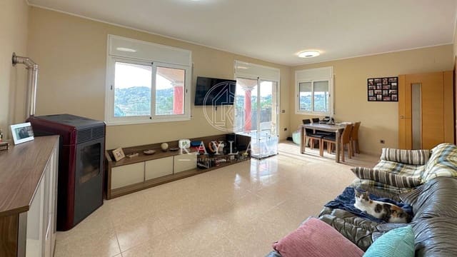 4 soverom Villa til salgs i Lloret de Mar - € 315 000 (Ref: 8148598)