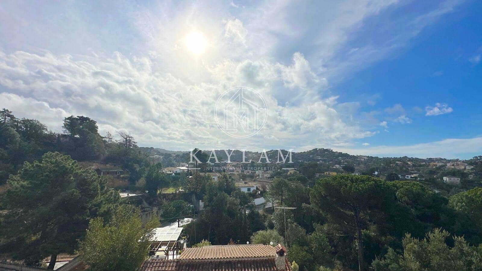 4 soverom Villa til salgs i Lloret de Mar - € 315 000 (Ref: 8148598)