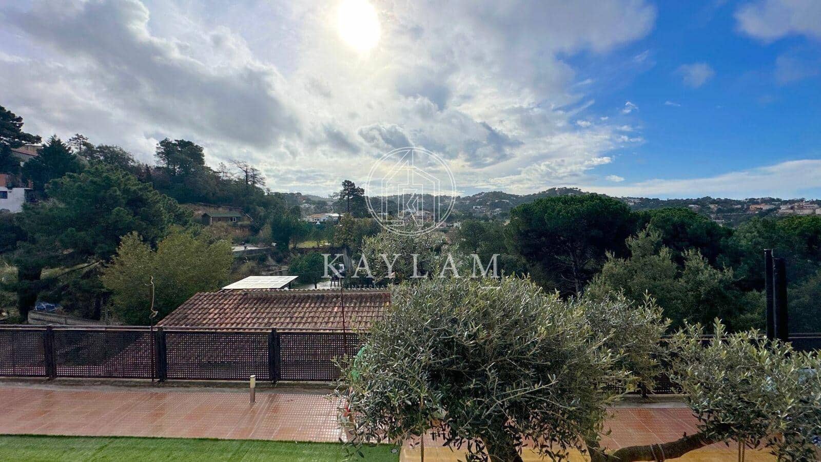 4 soverom Villa til salgs i Lloret de Mar - € 315 000 (Ref: 8148598)