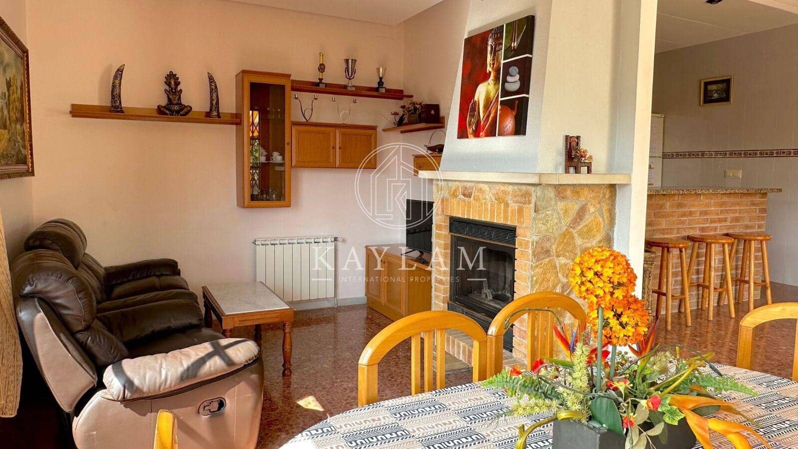 3 slaapkamer Villa te koop in Lloret de Mar met garage - € 650.000 (Ref: 8158623)