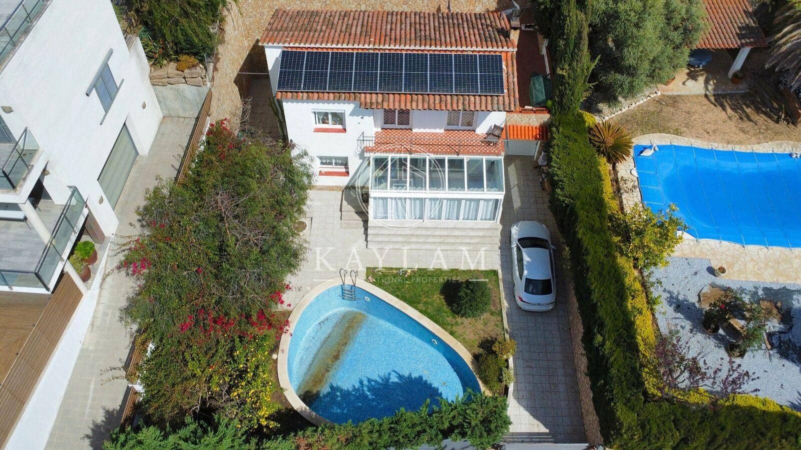 4 chambre Villa/Maison à vendre à Lloret de Mar - 450 000 € (Ref: 8187977)