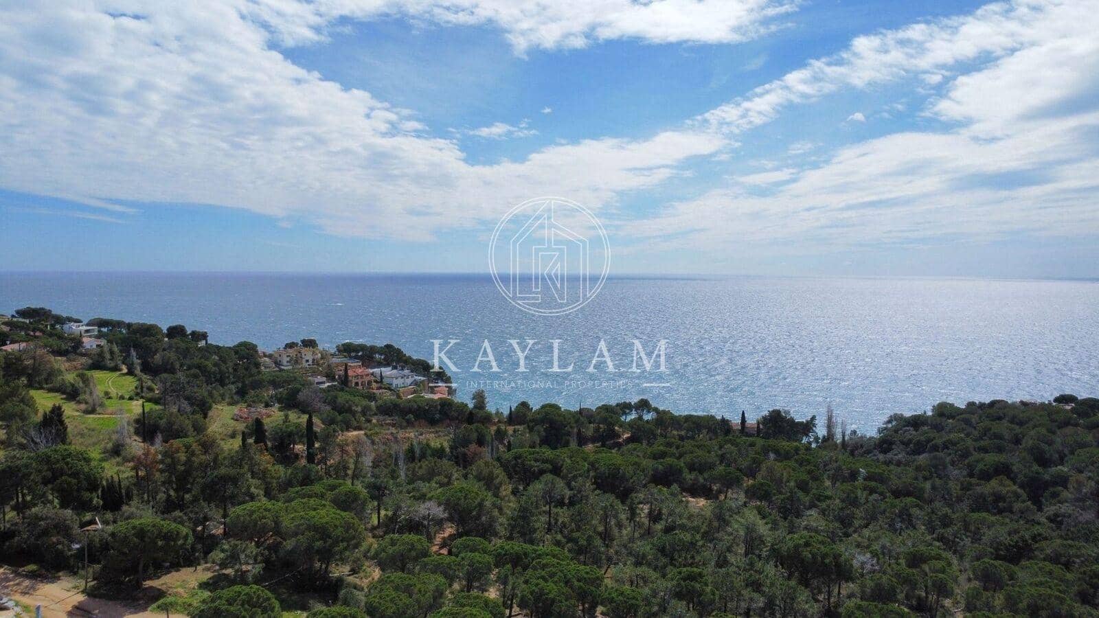 4 chambre Villa/Maison à vendre à Lloret de Mar - 450 000 € (Ref: 8187977)