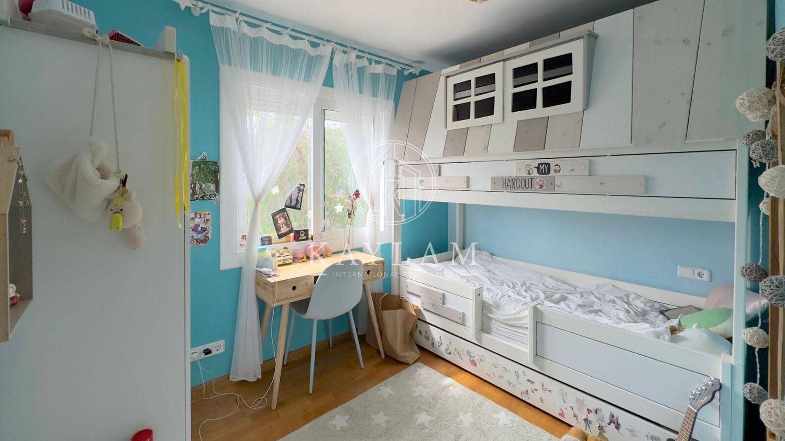 4 chambre Villa/Maison à vendre à Lloret de Mar - 450 000 € (Ref: 8187977)