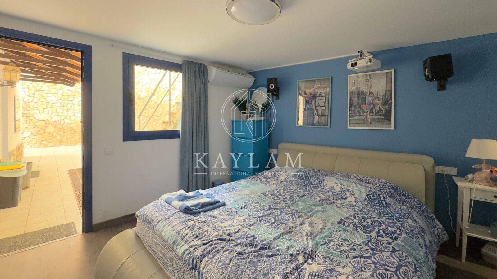 4 chambre Villa/Maison à vendre à Lloret de Mar - 450 000 € (Ref: 8187977)