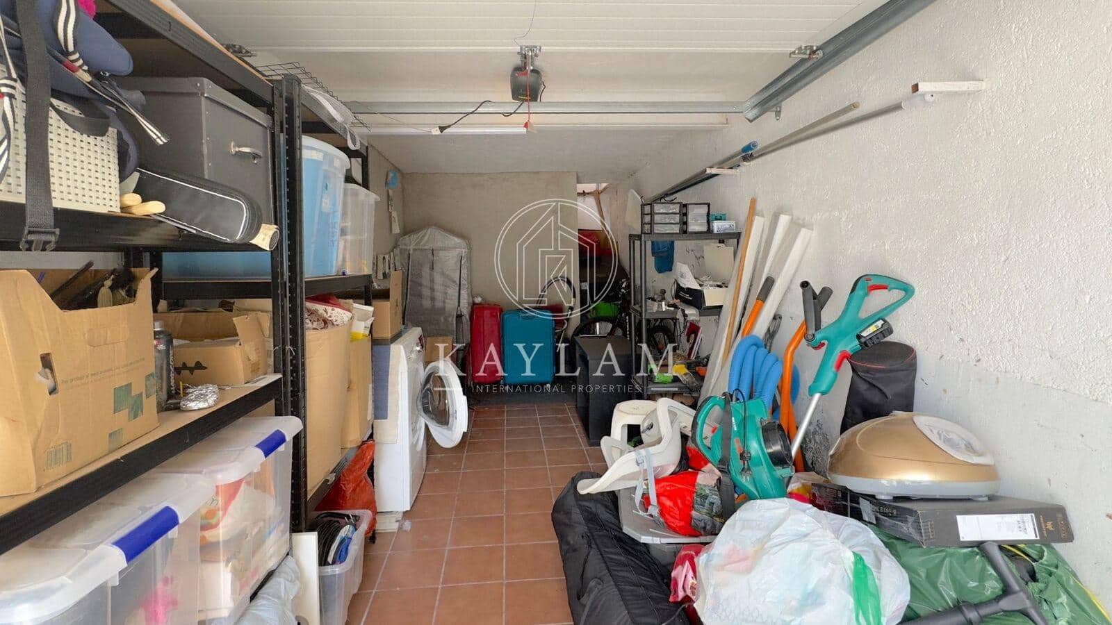 4 chambre Villa/Maison à vendre à Lloret de Mar - 450 000 € (Ref: 8187977)