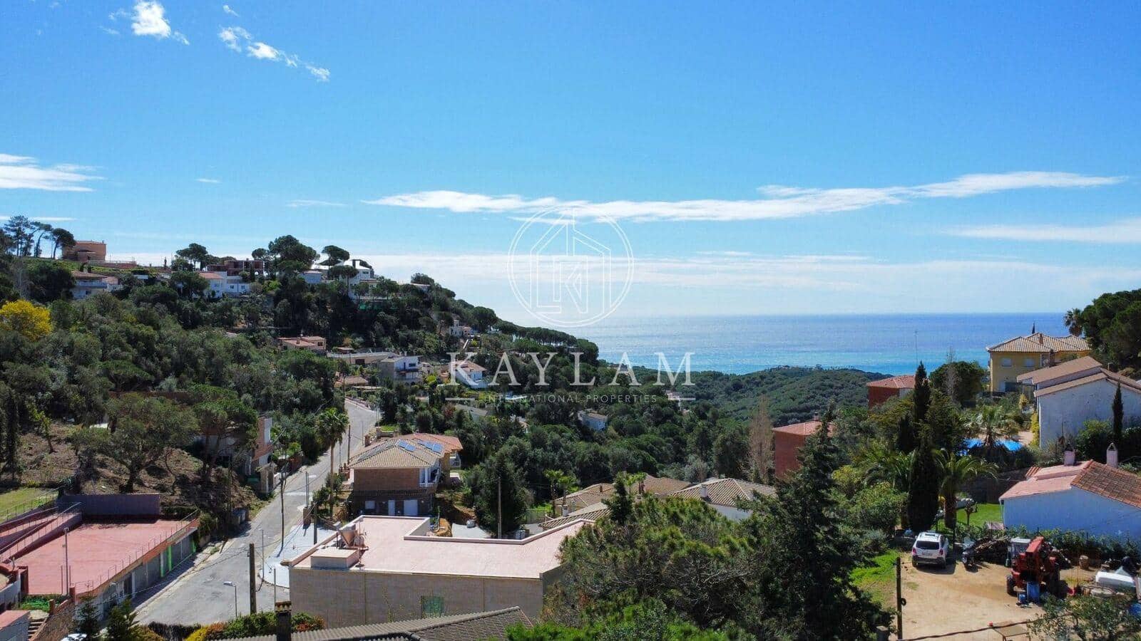 3 soveværelse Villa til salg i Lloret de Mar - € 382.000 (Ref: 8189536)