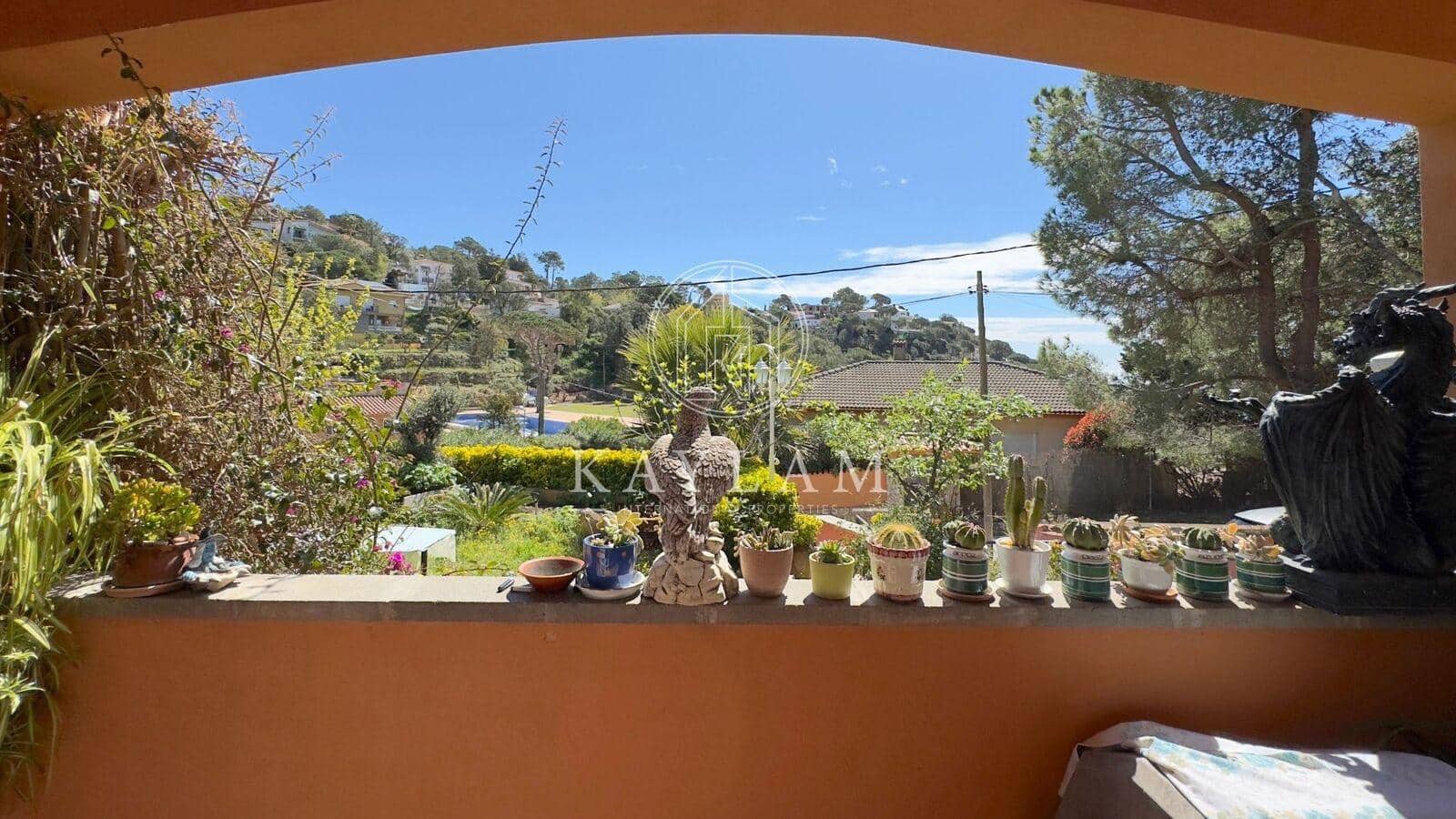 3 soveværelse Villa til salg i Lloret de Mar - € 382.000 (Ref: 8189536)