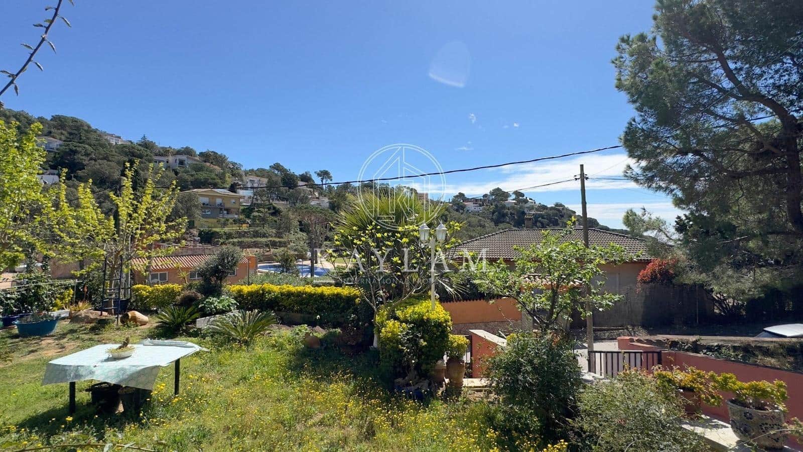 3 soveværelse Villa til salg i Lloret de Mar - € 382.000 (Ref: 8189536)