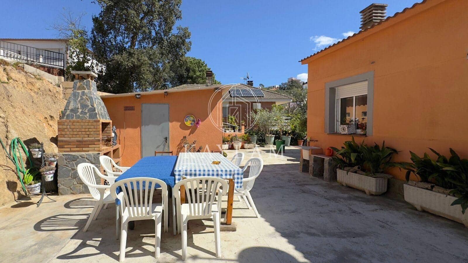 3 soveværelse Villa til salg i Lloret de Mar - € 382.000 (Ref: 8189536)