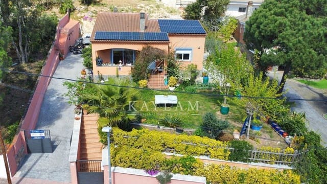3 soveværelse Villa til salg i Serra Brava, Lloret de Mar - € 382.000 (Ref: 8189536)