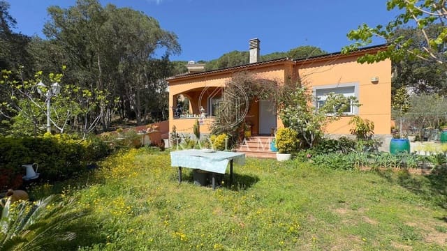 3 soveværelse Villa til salg i Serra Brava, Lloret de Mar - € 382.000 (Ref: 8189536)