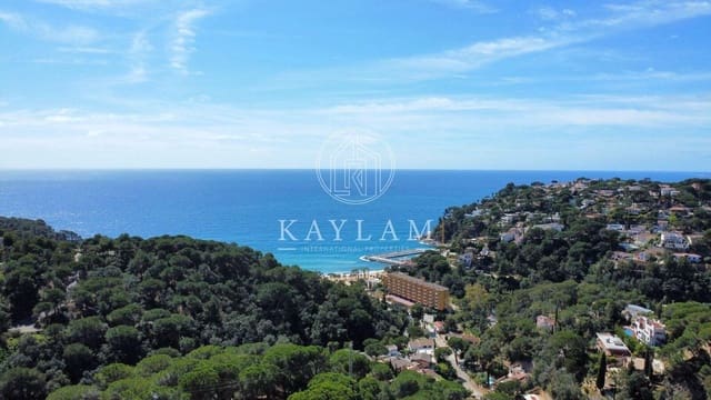 Chalet de 8 habitaciones en Lloret de Mar en venta - 1.900.000 € (Ref: 8195360)