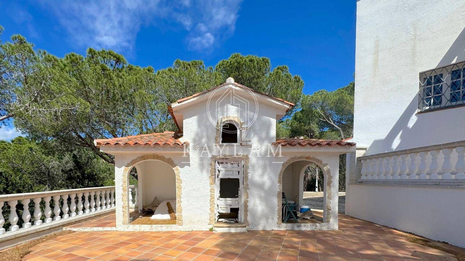 Chalet de 8 habitaciones en Lloret de Mar en venta - 1.900.000 € (Ref: 8195360)