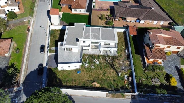 4 soveværelse Villa til salg i Lloret de Mar - € 750.000 (Ref: 8199585)