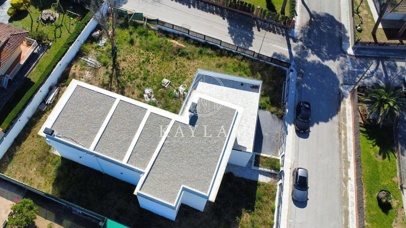 4 soveværelse Villa til salg i Lloret de Mar - € 750.000 (Ref: 8199585)