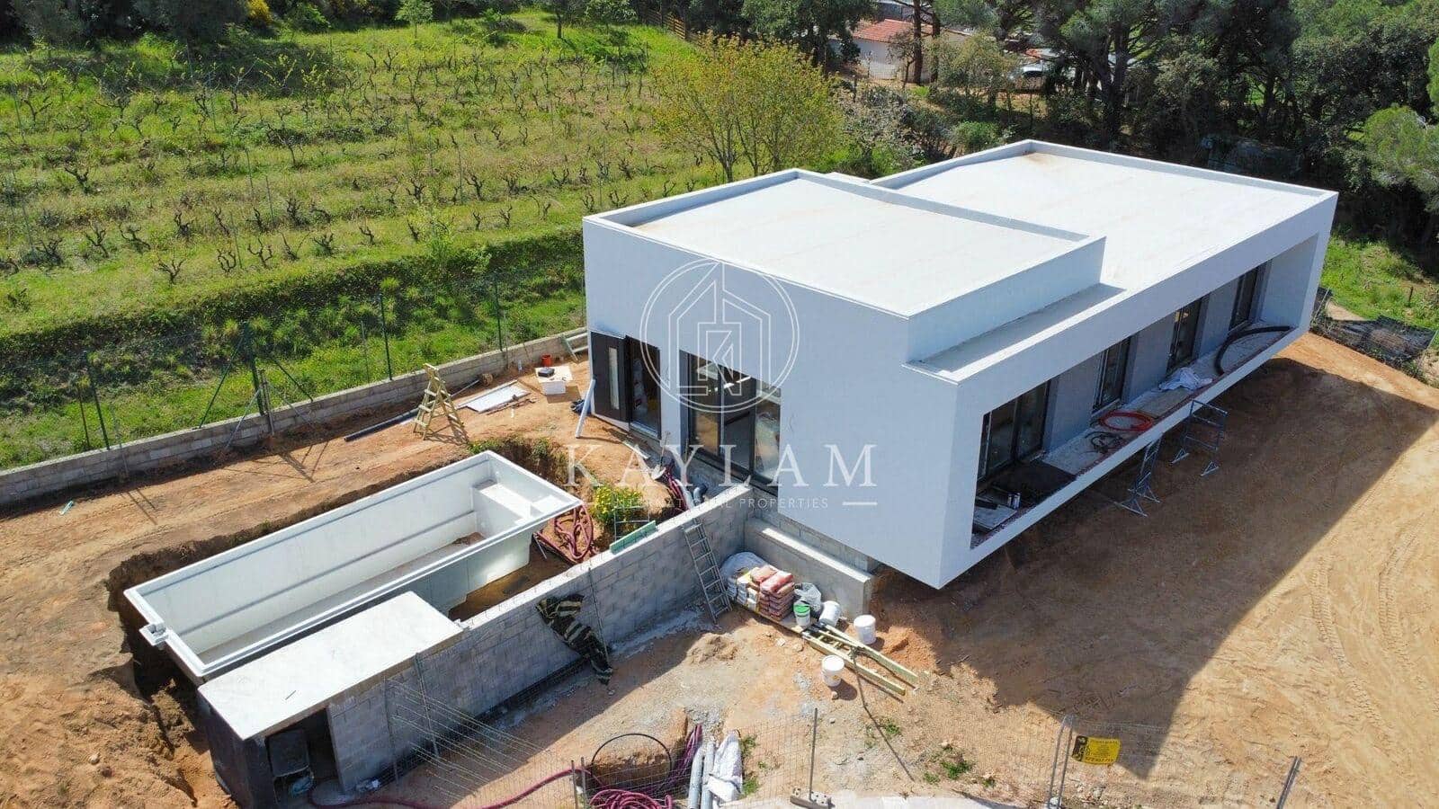 3 soveværelse Villa til salg i Santa Cristina d'Aro - € 650.000 (Ref: 8202093)