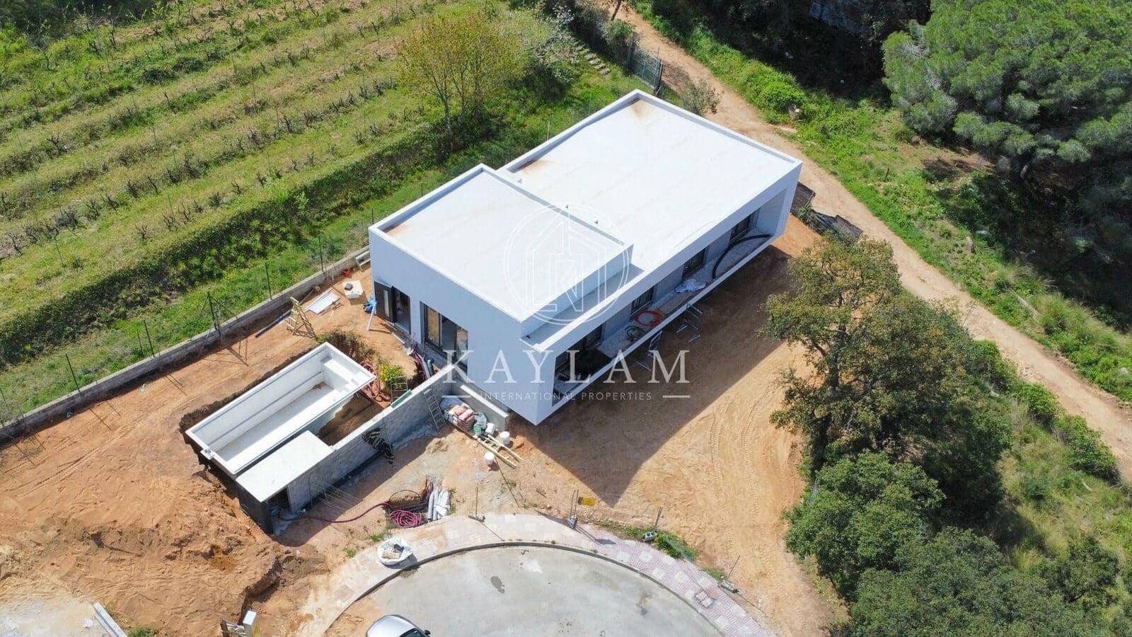 3 soveværelse Villa til salg i Santa Cristina d'Aro - € 650.000 (Ref: 8202093)