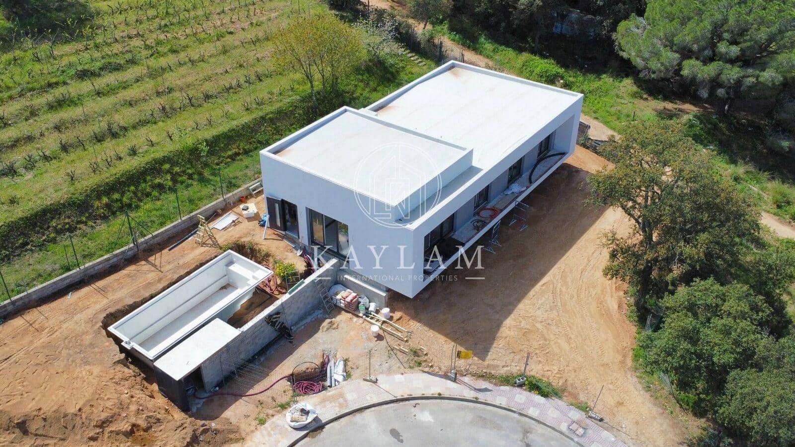 3 soveværelse Villa til salg i Santa Cristina d'Aro - € 650.000 (Ref: 8202093)