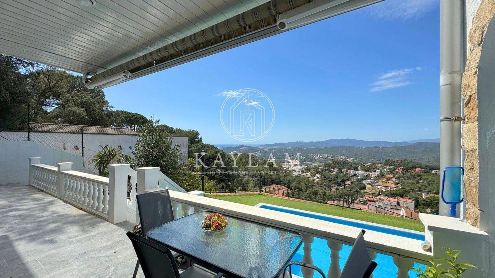 4 chambre Villa/Maison à vendre à Lloret de Mar - 397 000 € (Ref: 8216353)