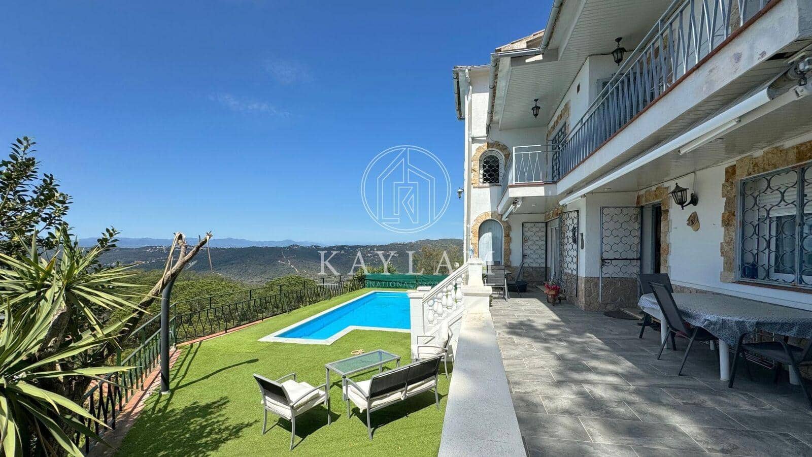 4 chambre Villa/Maison à vendre à Lloret de Mar - 397 000 € (Ref: 8216353)