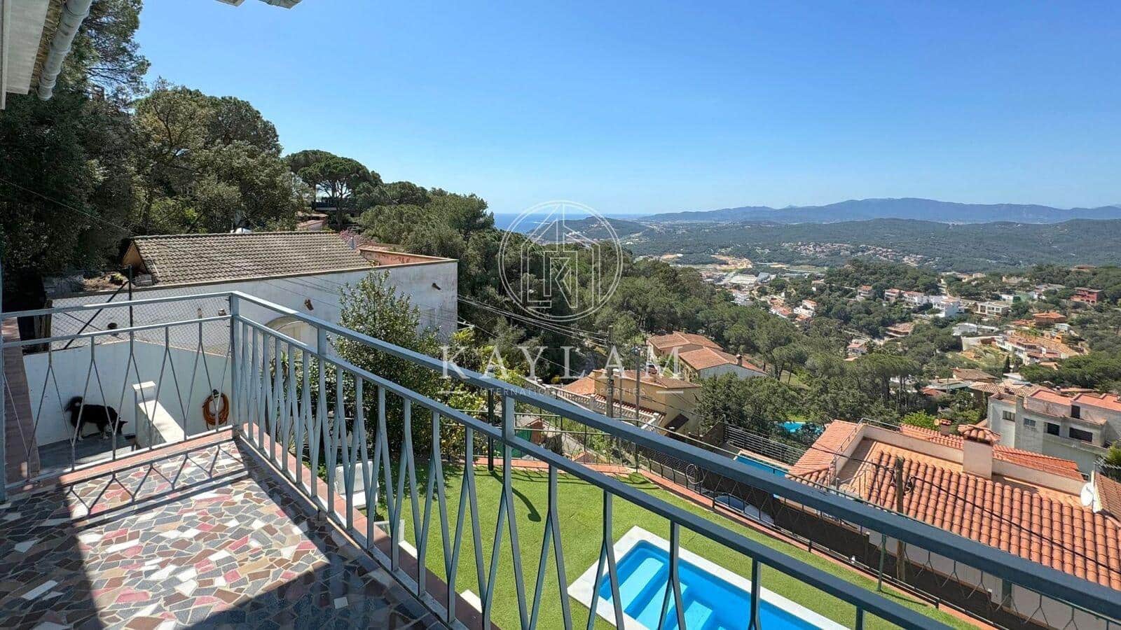 4 chambre Villa/Maison à vendre à Lloret de Mar - 397 000 € (Ref: 8216353)