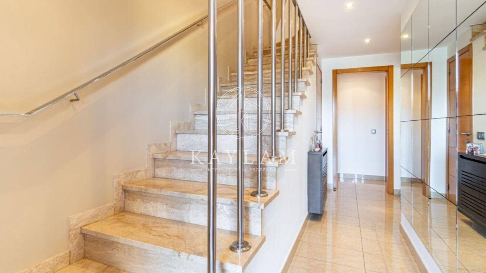 4 soveværelse Villa til salg i Platja d'Aro - € 725.000 (Ref: 8365940)