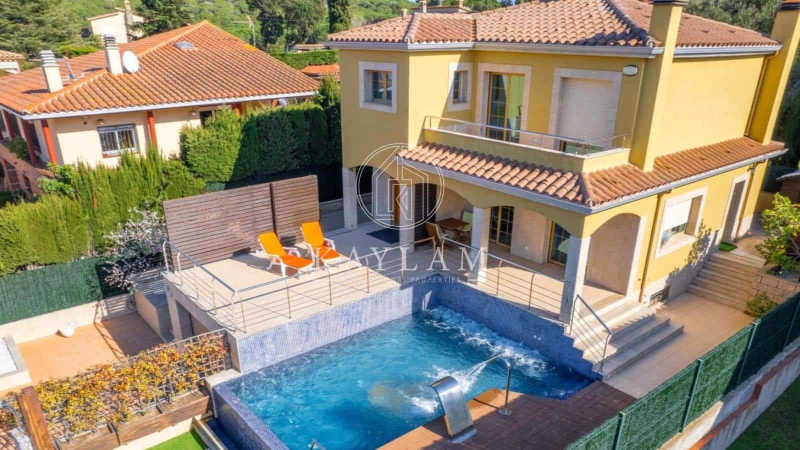 4 soveværelse Villa til salg i Platja d'Aro - € 725.000 (Ref: 8365940)