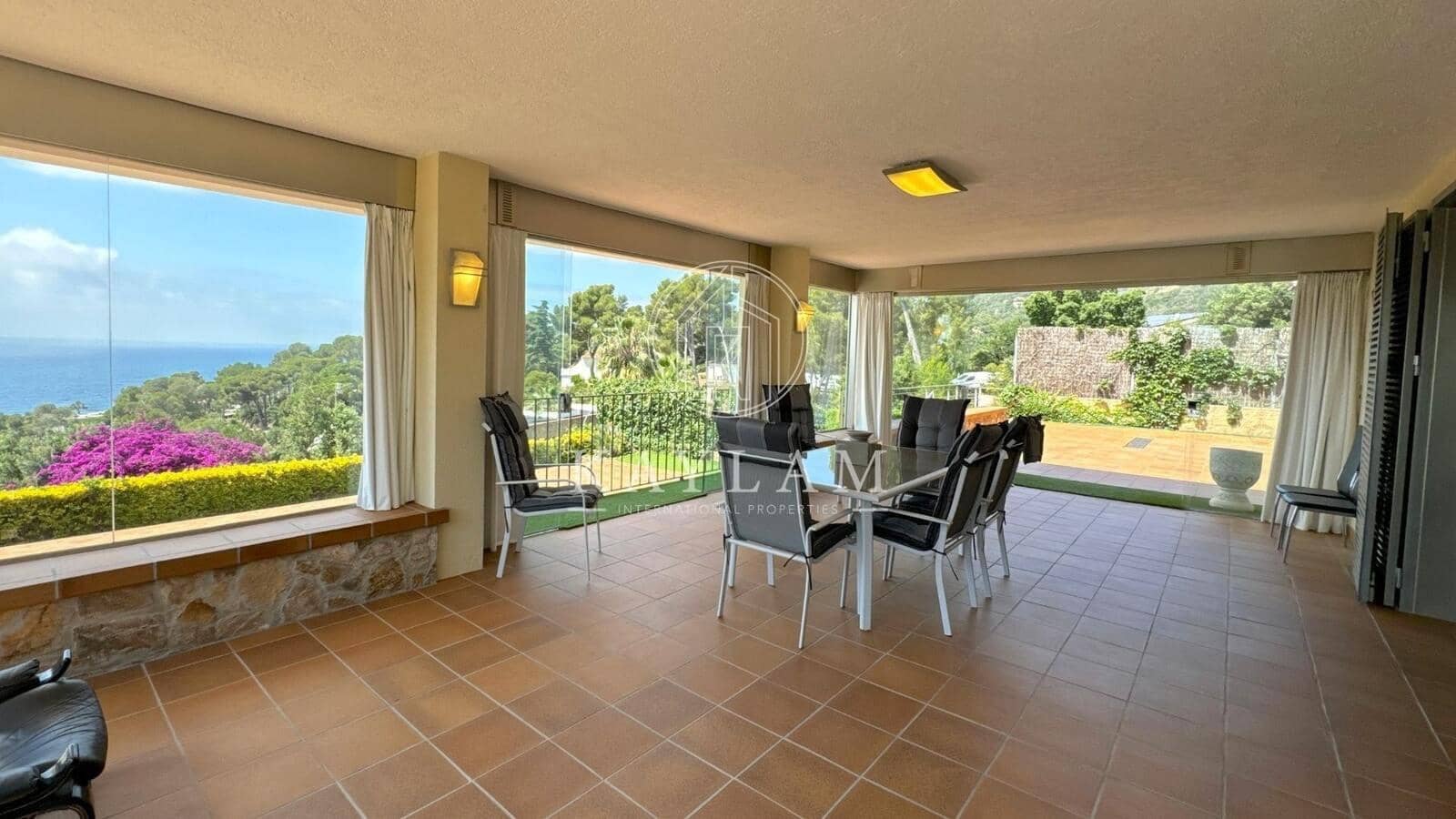 5 chambre Villa/Maison à vendre à Tossa de Mar avec garage - 1 900 000 € (Ref: 8371142)