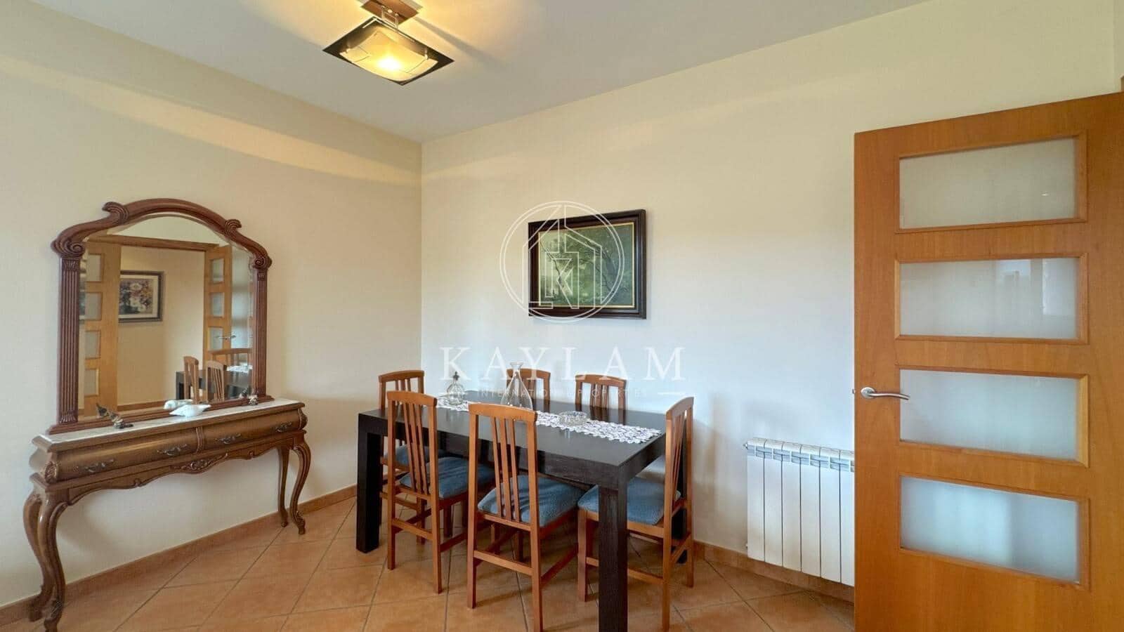 5 bedroom Villa for sale in Vidreres - € 325,000 (Ref: 8382627)