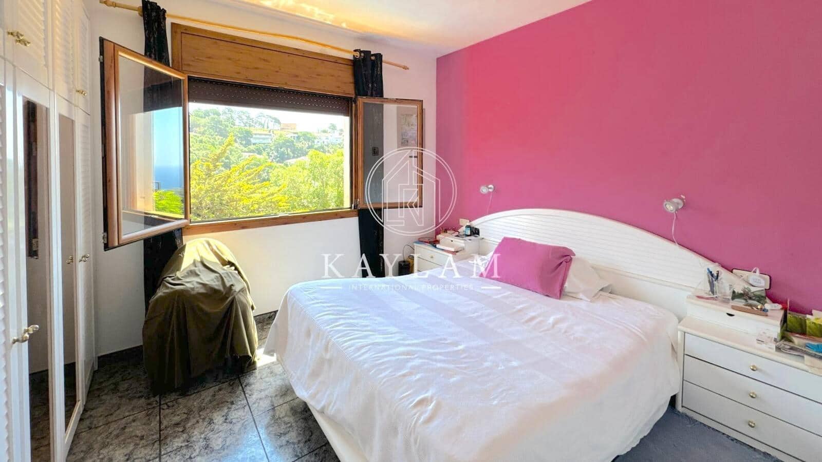 5 soveværelse Villa til salg i Lloret de Mar - € 470.000 (Ref: 8385605)