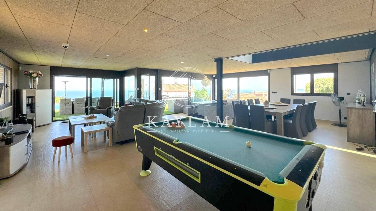 5 soverom Villa til salgs i Lloret de Mar med garasje - € 1 350 000 (Ref: 8403512)