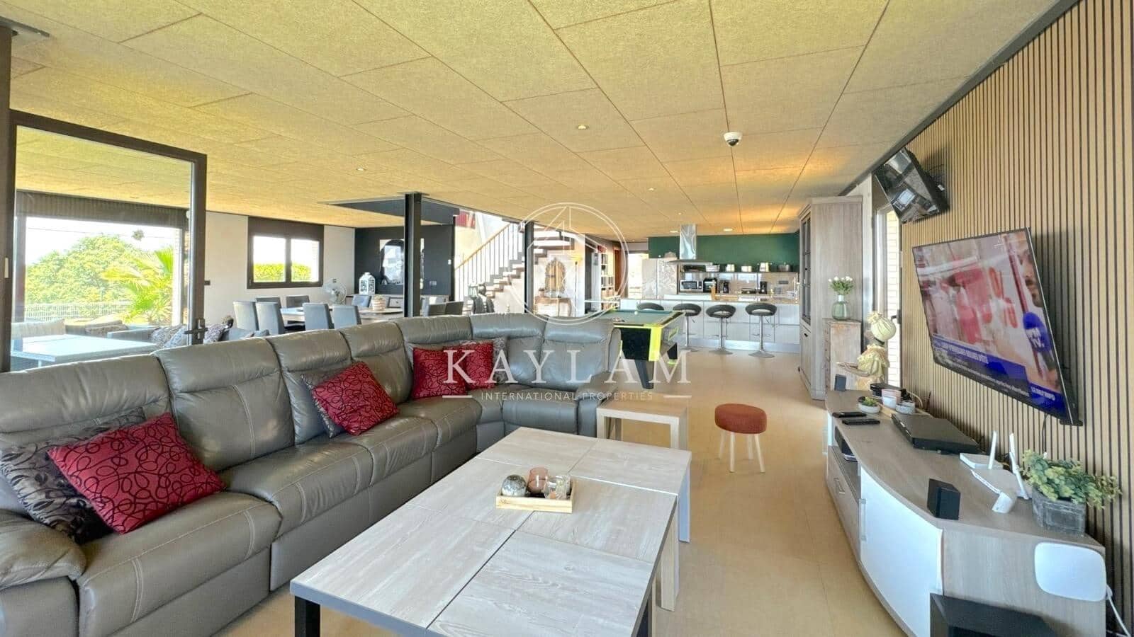 5 soverom Villa til salgs i Lloret de Mar med garasje - € 1 350 000 (Ref: 8403512)