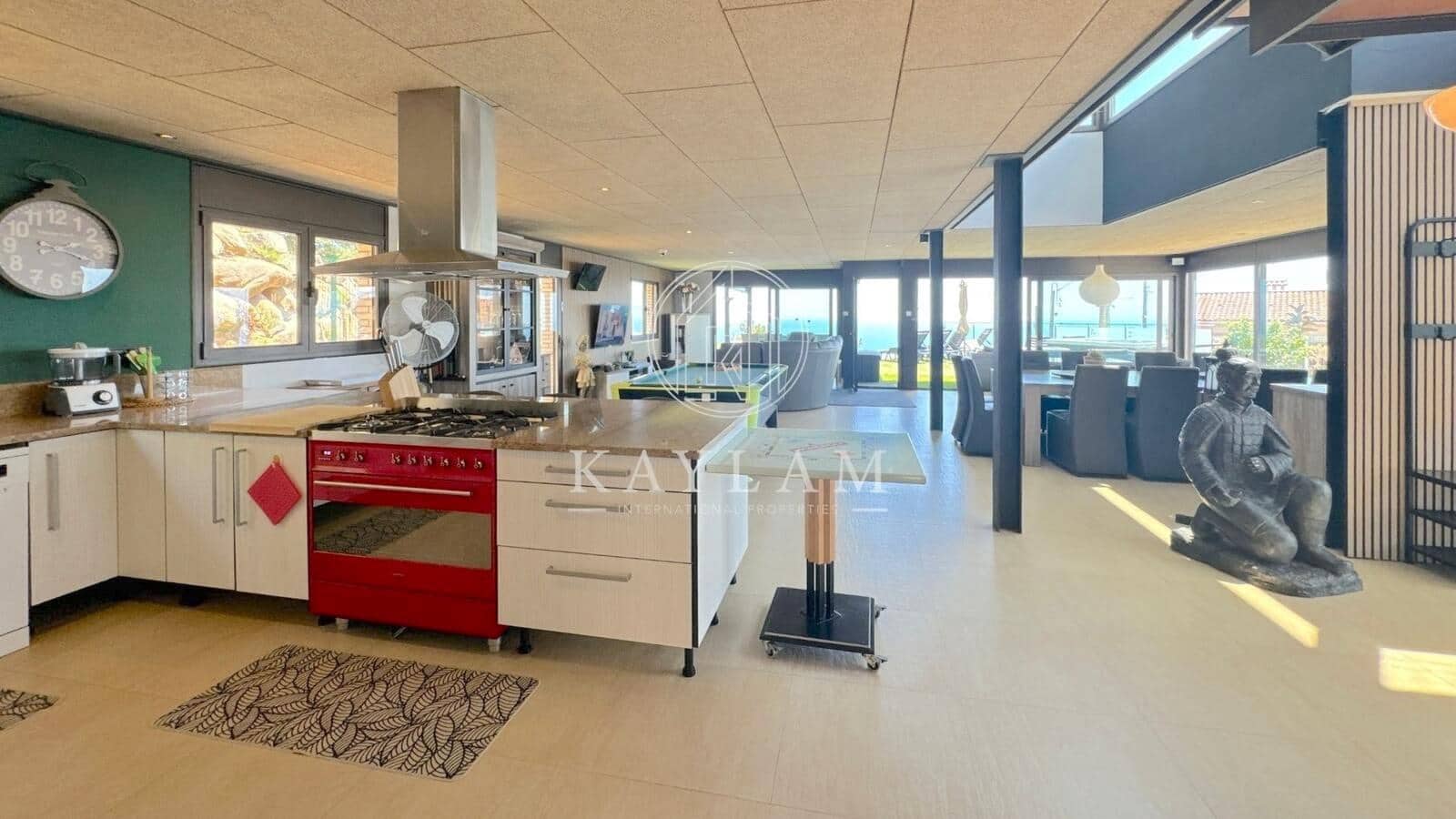 5 soverom Villa til salgs i Lloret de Mar med garasje - € 1 350 000 (Ref: 8403512)