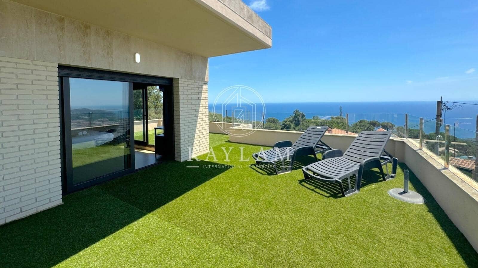 5 soverom Villa til salgs i Lloret de Mar med garasje - € 1 350 000 (Ref: 8403512)