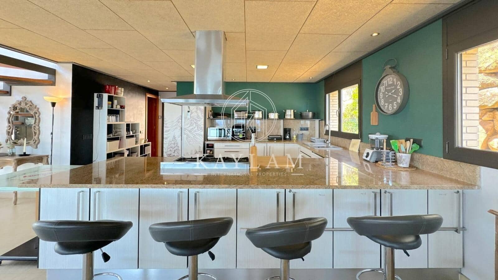 5 soverom Villa til salgs i Lloret de Mar med garasje - € 1 350 000 (Ref: 8403512)