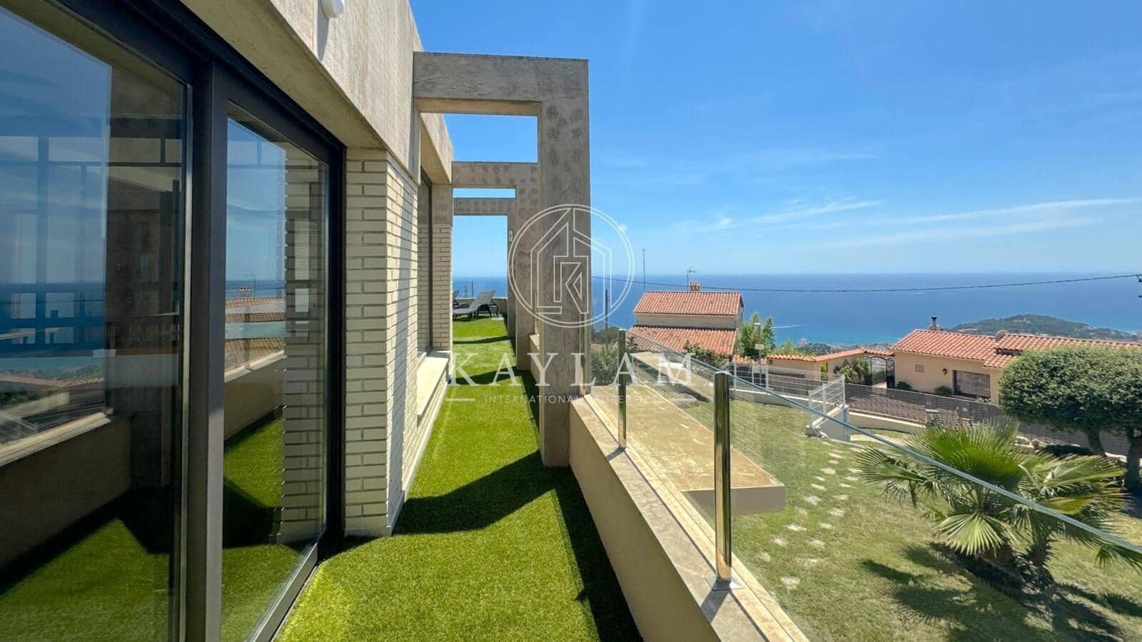 5 soverom Villa til salgs i Lloret de Mar med garasje - € 1 350 000 (Ref: 8403512)