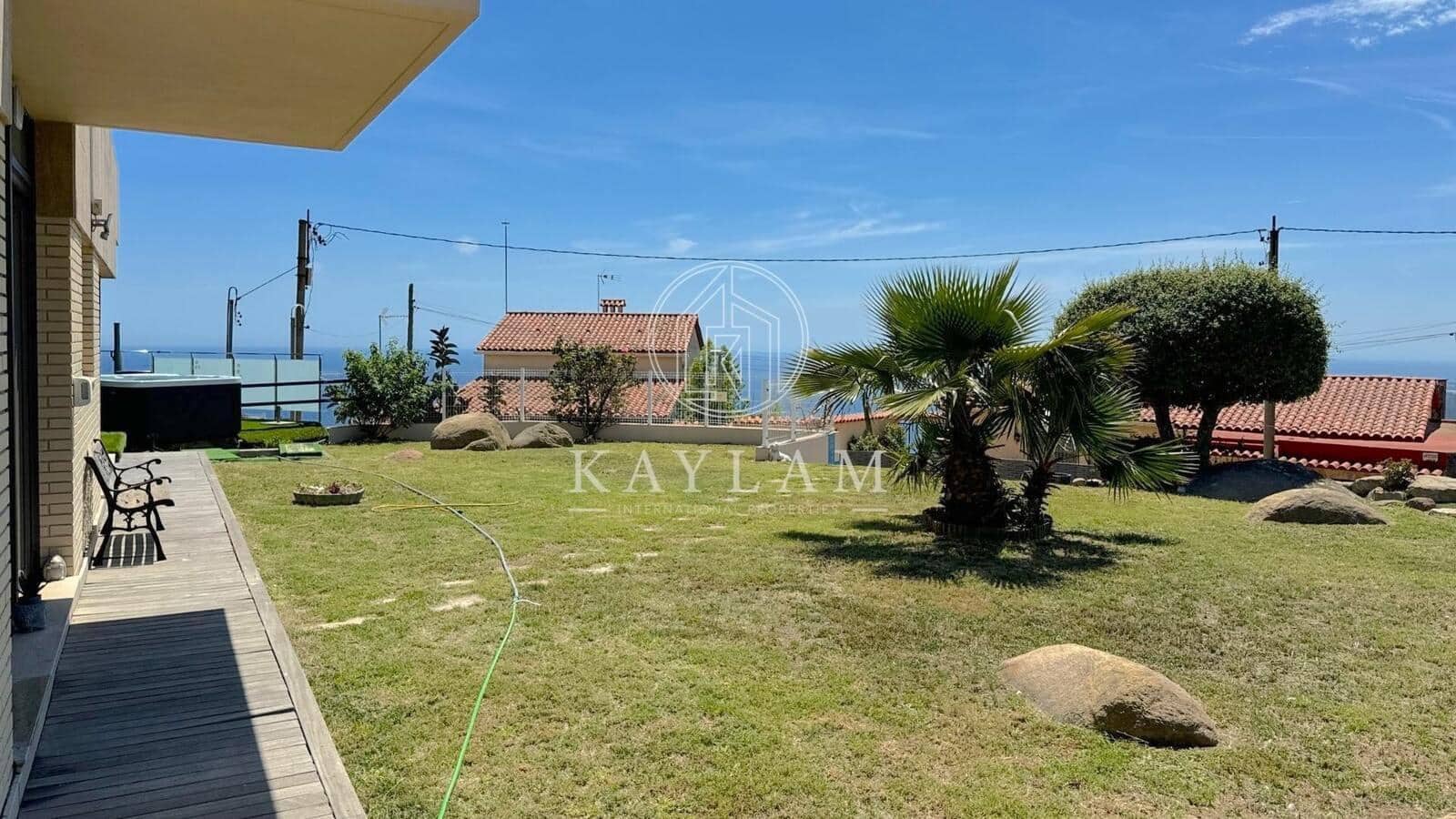 5 soverom Villa til salgs i Lloret de Mar med garasje - € 1 350 000 (Ref: 8403512)