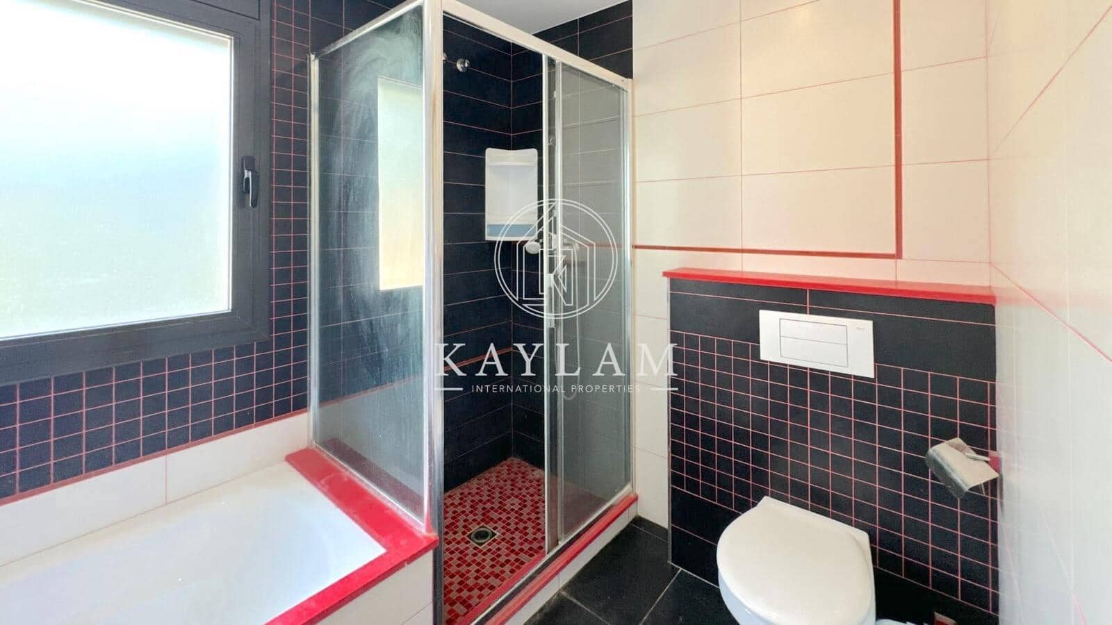 5 soveværelse Villa til salg i Lloret de Mar - € 649.000 (Ref: 8405100)