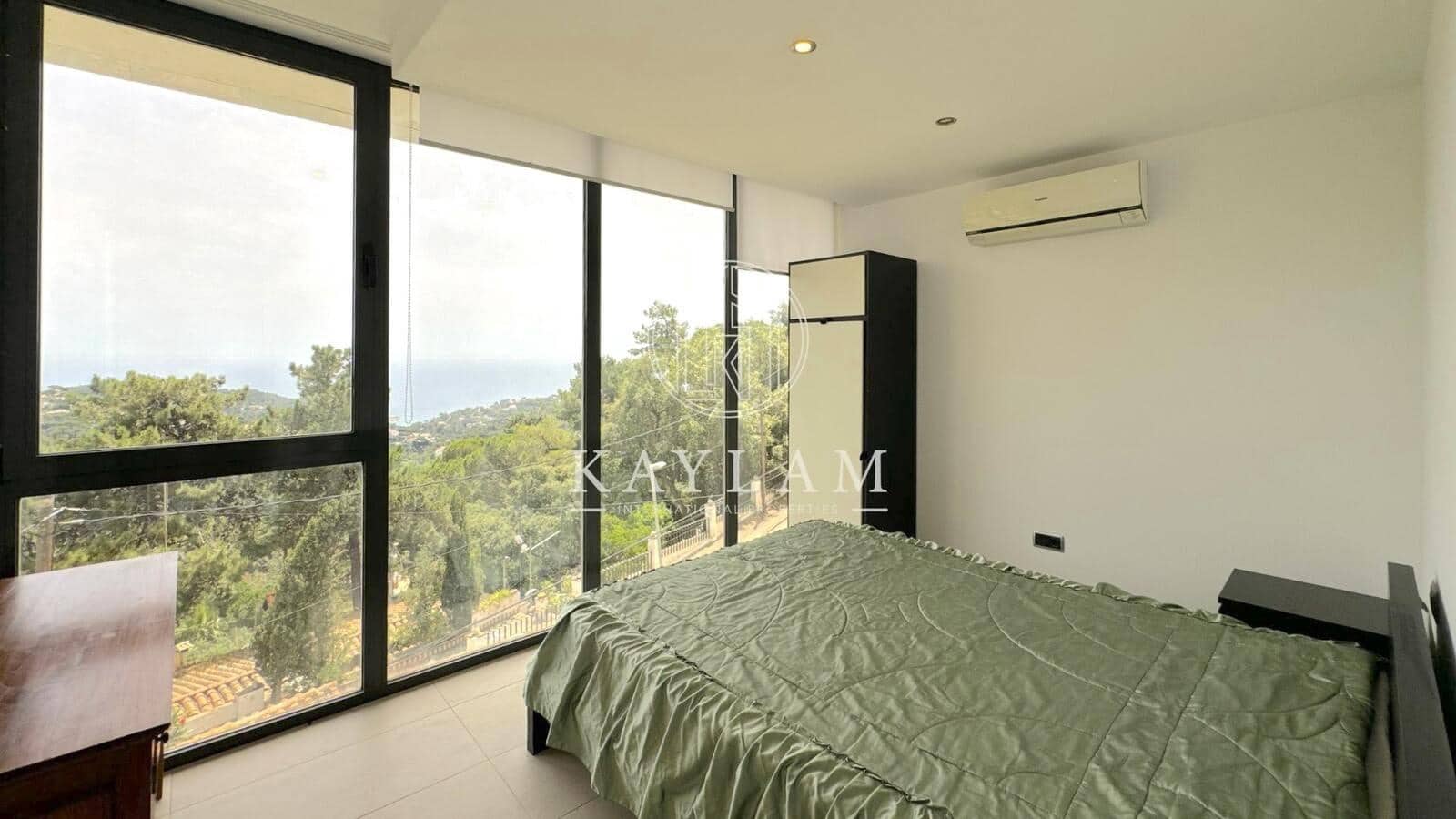 5 soveværelse Villa til salg i Lloret de Mar - € 649.000 (Ref: 8405100)
