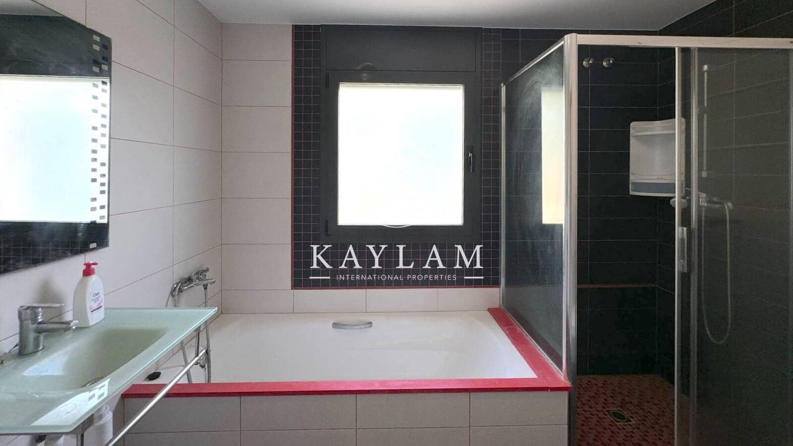 5 soveværelse Villa til salg i Lloret de Mar - € 649.000 (Ref: 8405100)