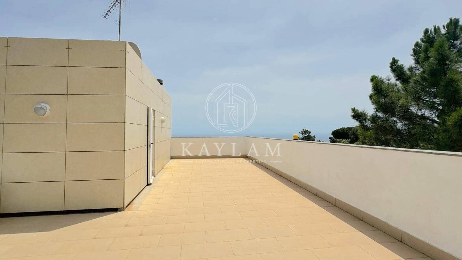 5 soveværelse Villa til salg i Lloret de Mar - € 649.000 (Ref: 8405100)