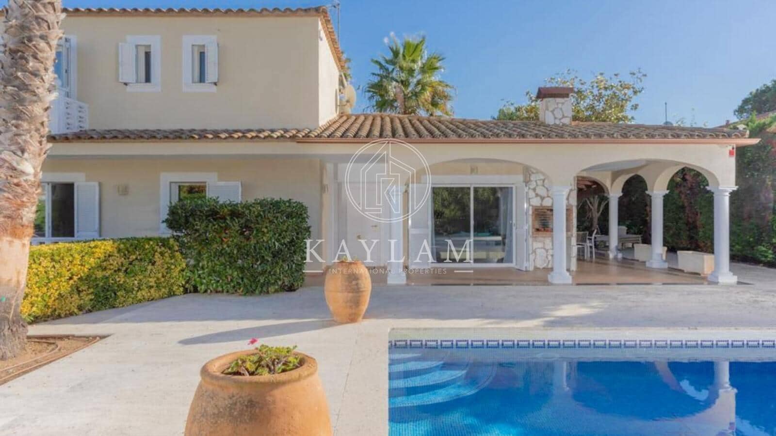 4 makuuhuone Huvila myytävänä paikassa Calonge i Sant Antoni - 775 000 € (Ref: 8409741)